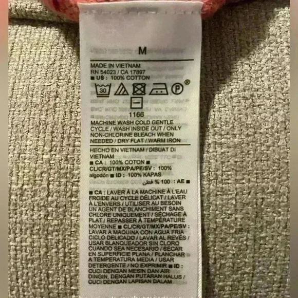Women’s Old Navy Pink See Through Tank Top - Picture 5 of 8